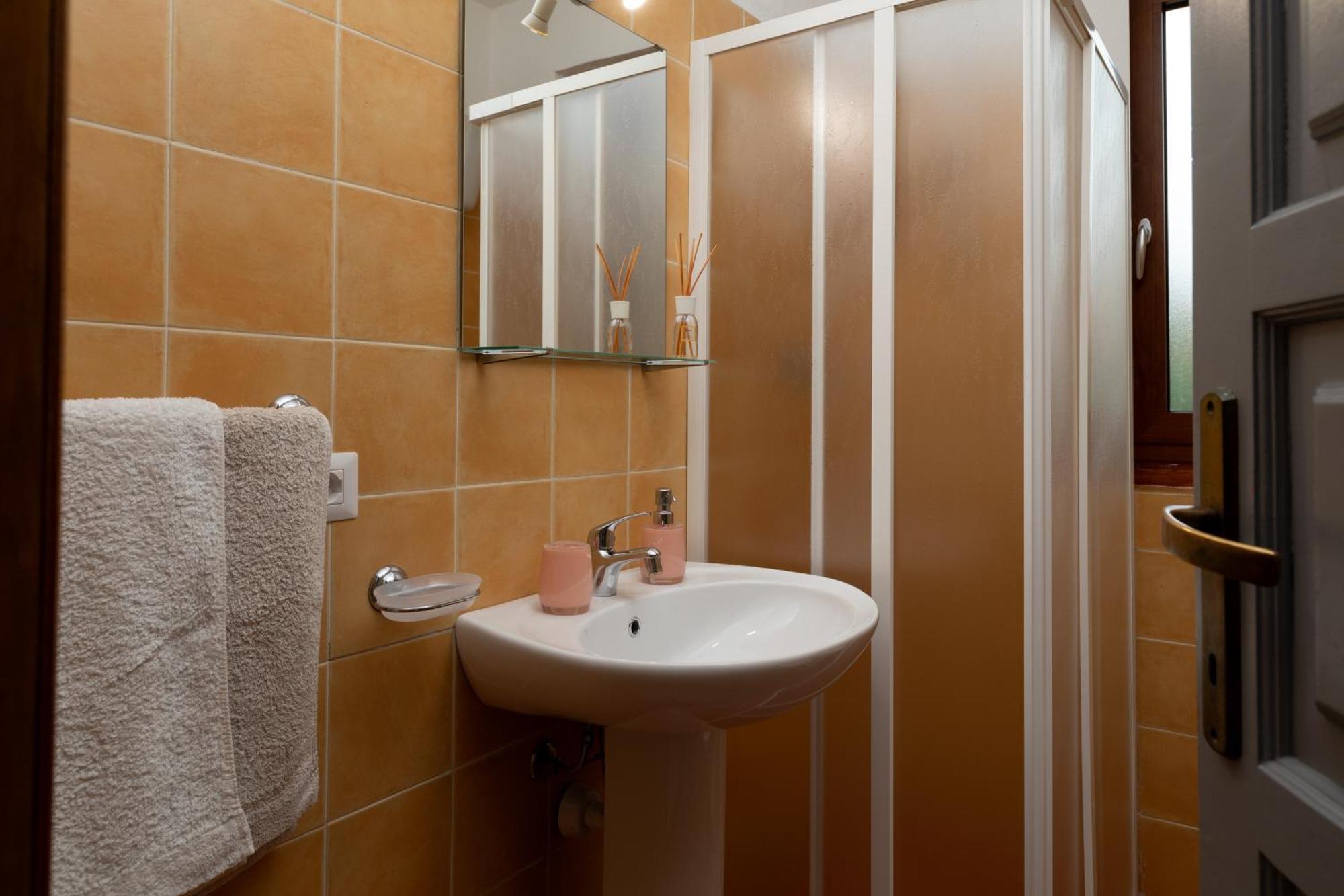 Apartment A Due Passi Dal Mare Cannigione